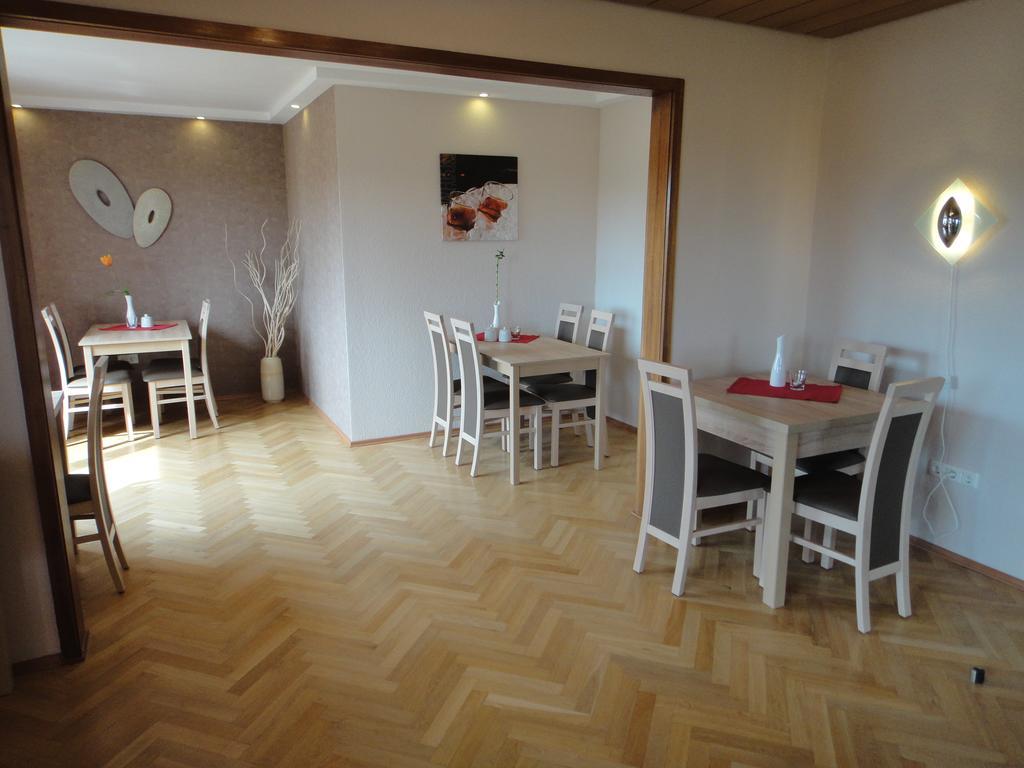 Gaestehaus Am Sonnenberg Baunach Bagian luar foto