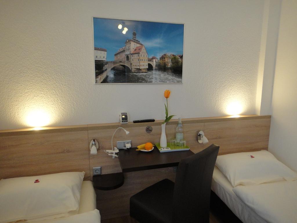 Gaestehaus Am Sonnenberg Baunach Bagian luar foto